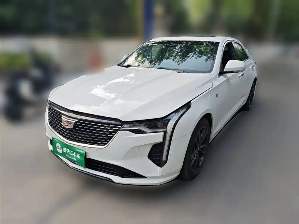 Cadillac CT4 2023