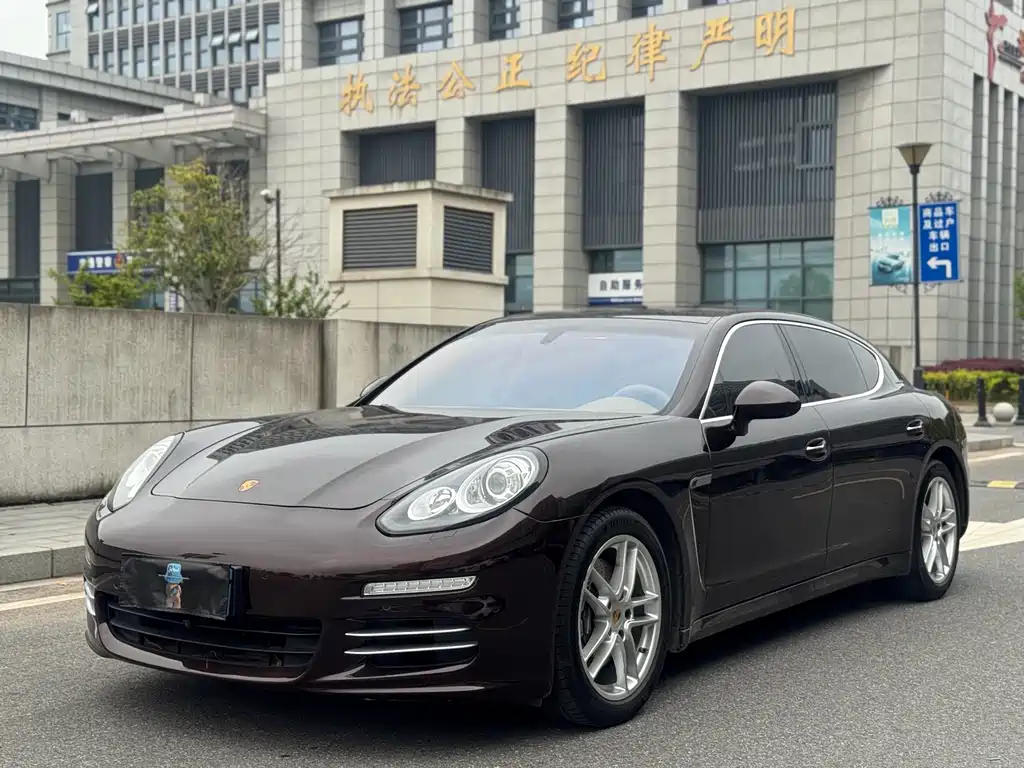 Porsche Panamera 2015