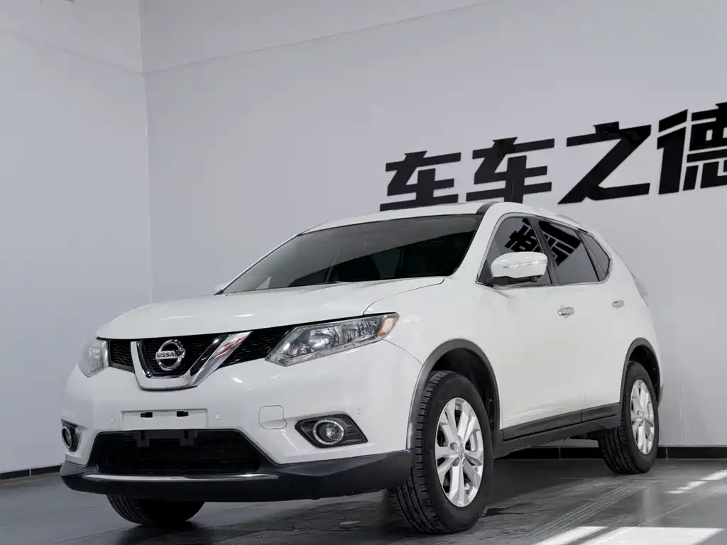 Nissan X-Trail 2015
