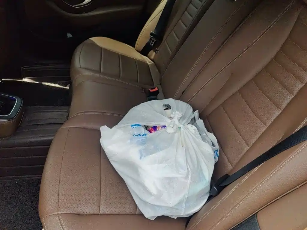 Mercedes-Benz E-Class New Energy 2022 — фото 18