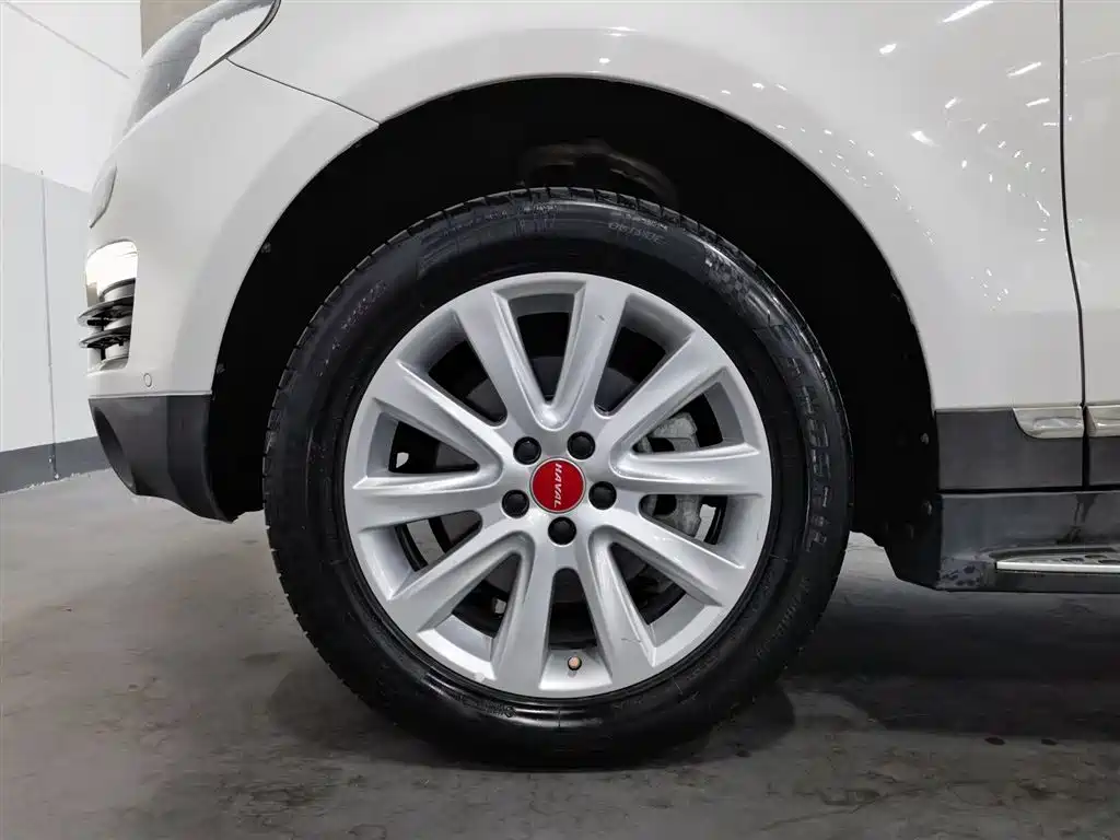 Haval H8 2016 — фото 17