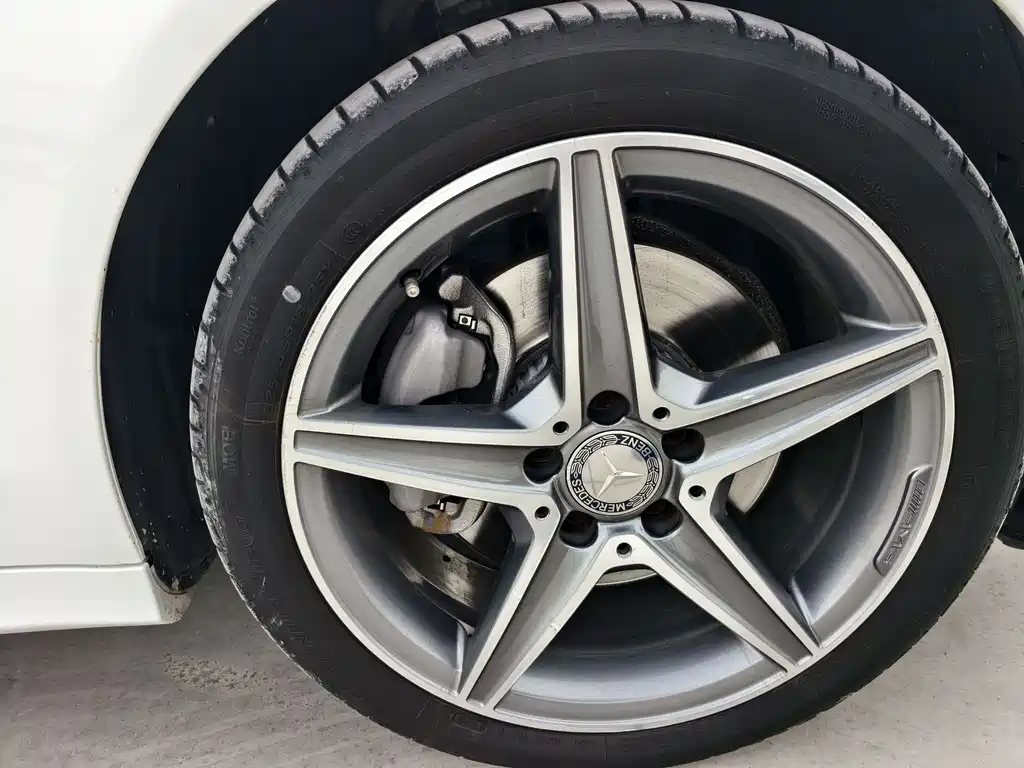 Mercedes-Benz C-Class 2015