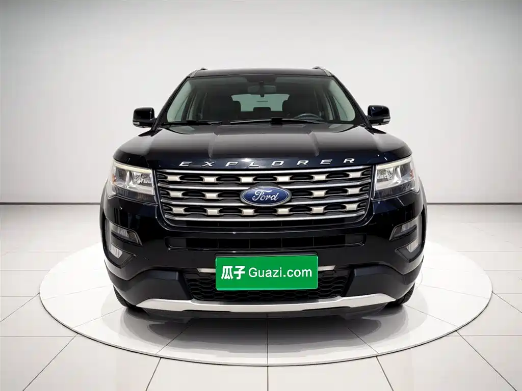 Ford Explorer 2018 — фото 2