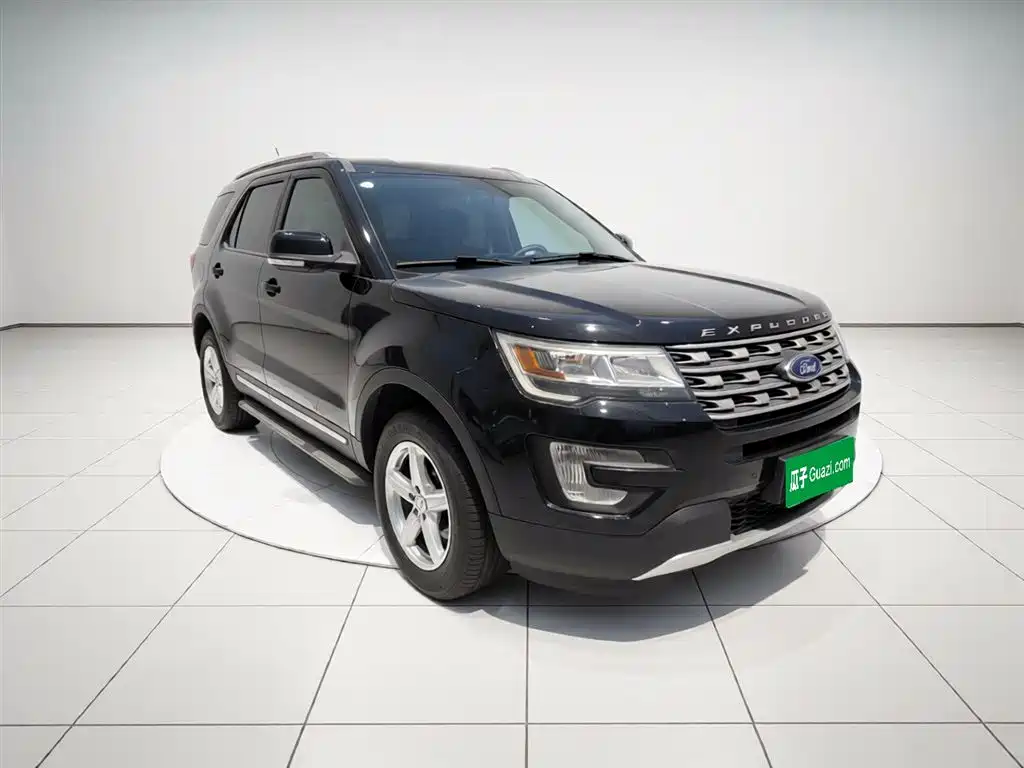Ford Explorer 2018 — фото 3