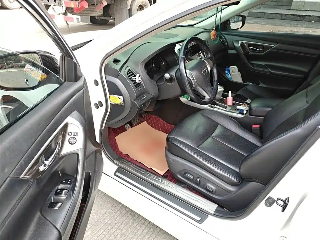 Nissan Teana 2014 — фото 17