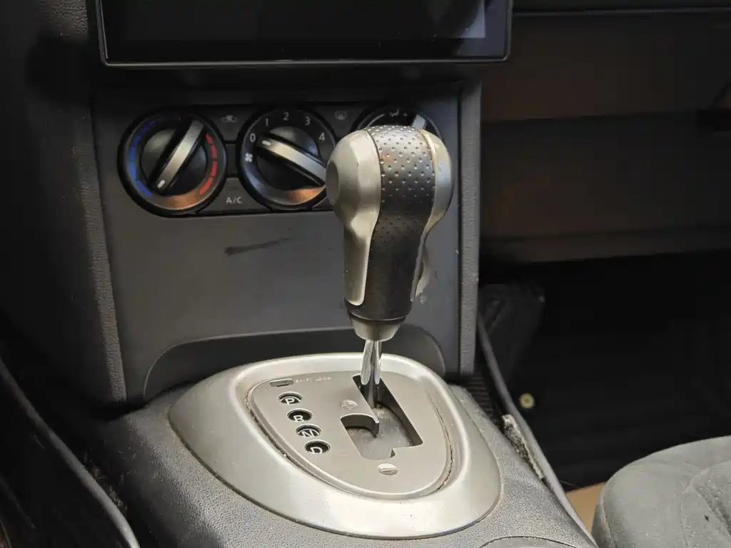 Nissan Qashqai 2015 — фото 17