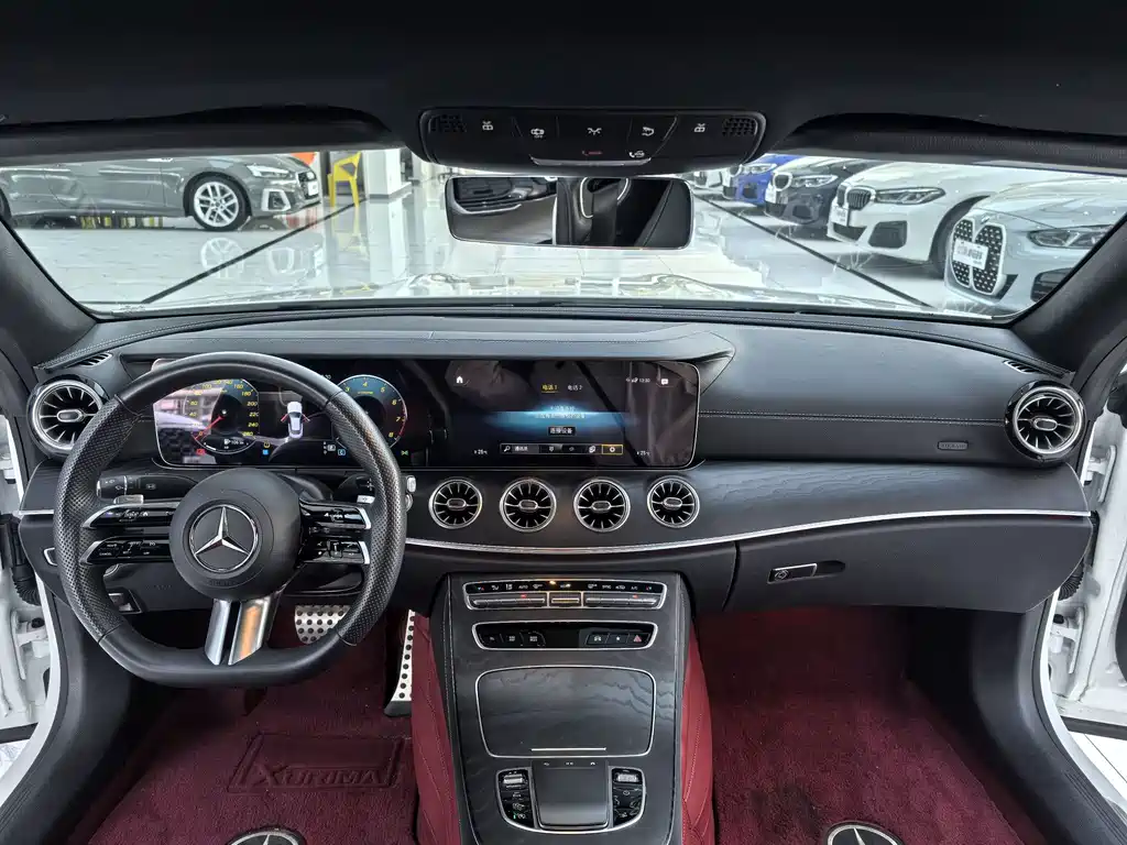Mercedes-Benz E-Class 2023 — фото 7