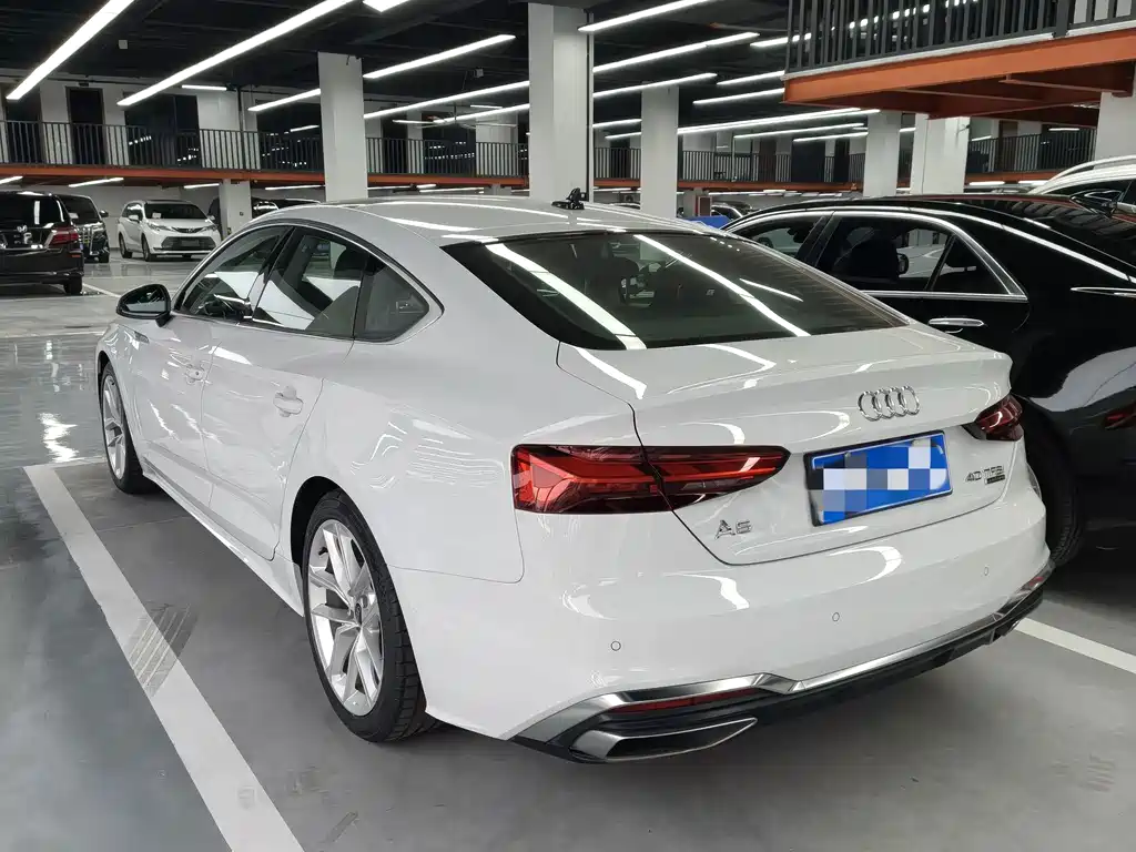 Audi A5 2023 — фото 13