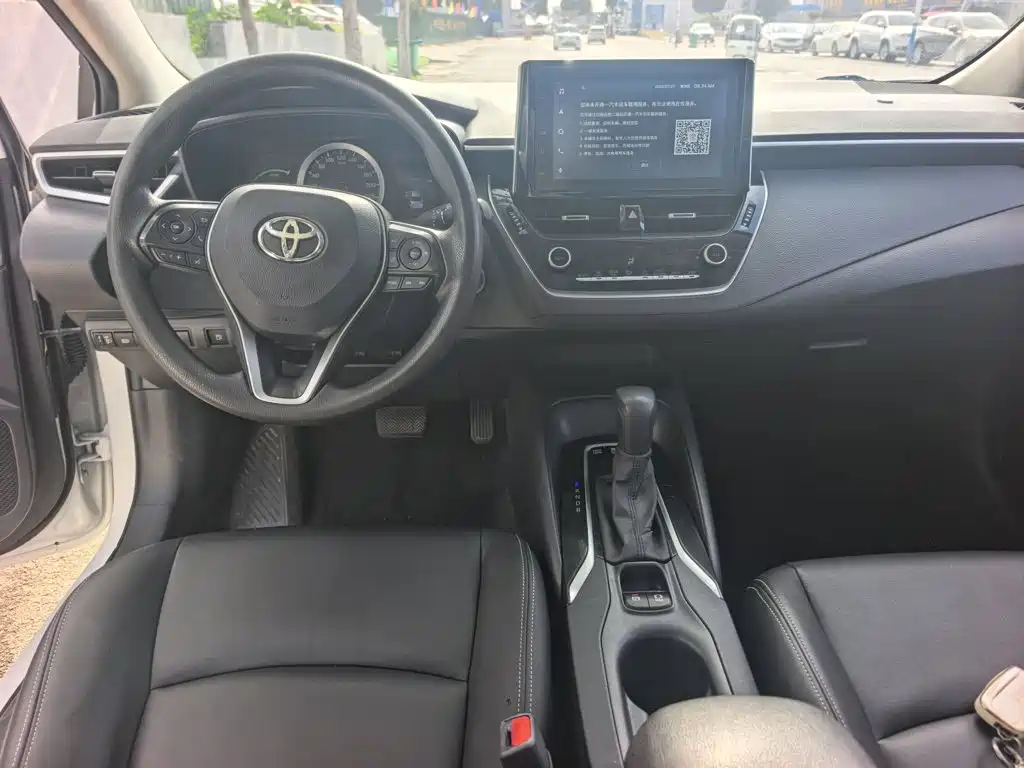 Toyota Corolla 2021 — фото 10