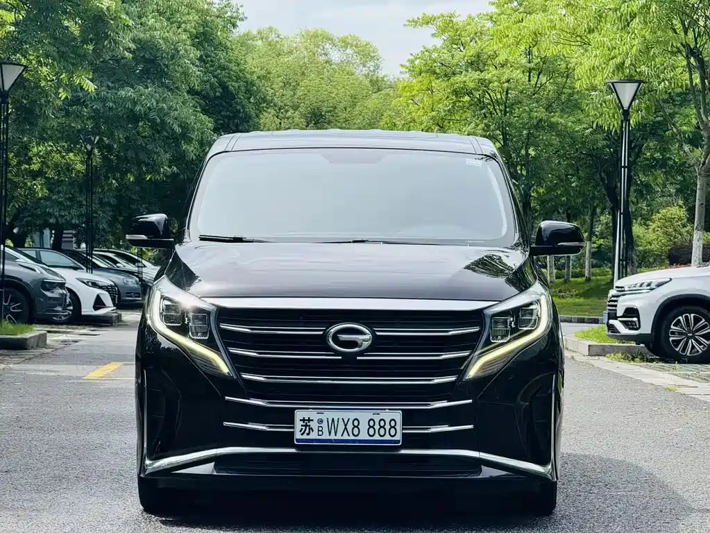 GAC Trumpchi M8 2022 — фото 2