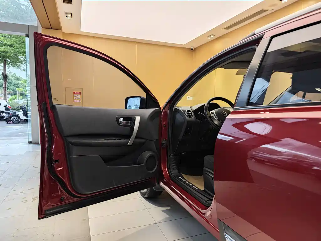 Nissan Qashqai 2015