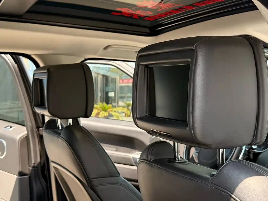 Land Rover Range Rover Sport 2019 — фото 16