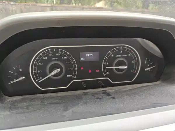 Maxus V80 2022