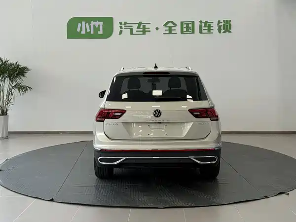 Volkswagen Tiguan L 2023