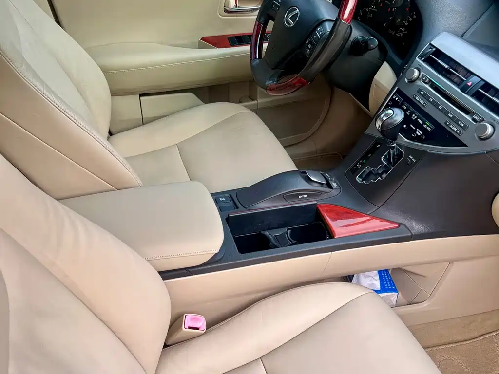 Lexus RX Classic 2010 — фото 11