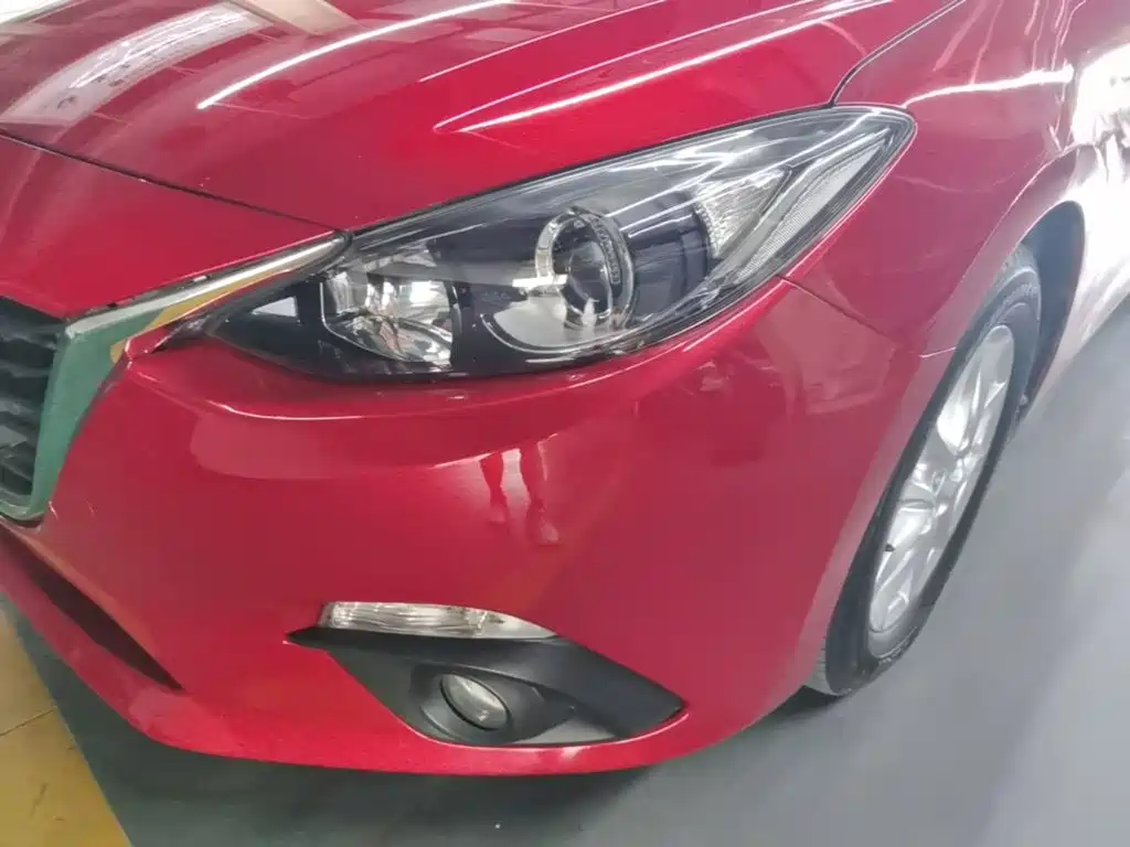 Mazda 3 Axela 2015 — фото 24
