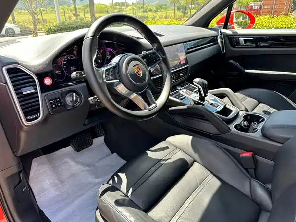 Porsche Cayenne 2019