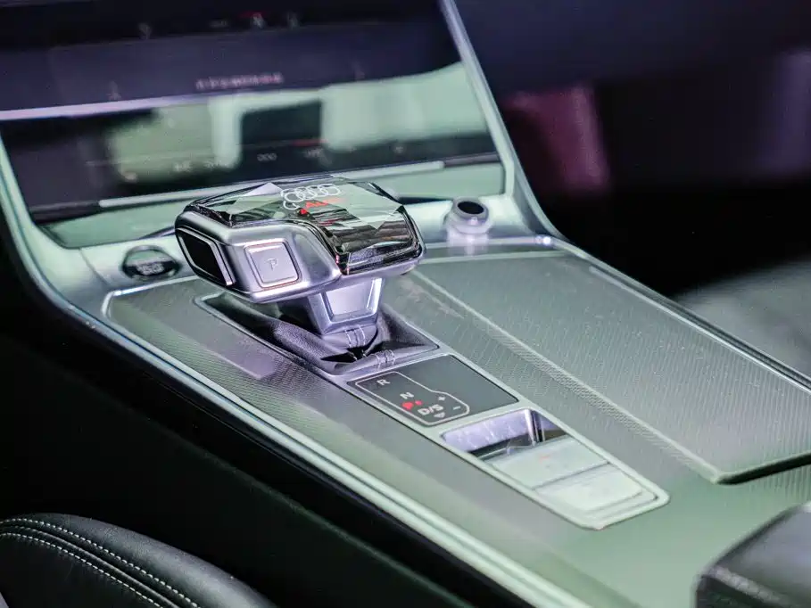 Audi A7 2024 — фото 14