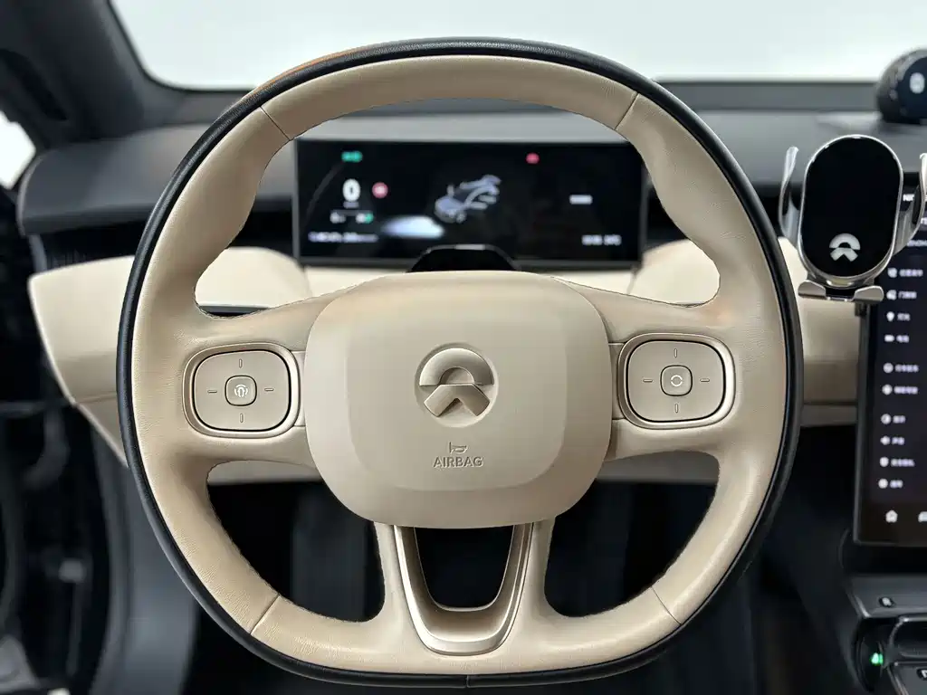 NIO ET5T 2024