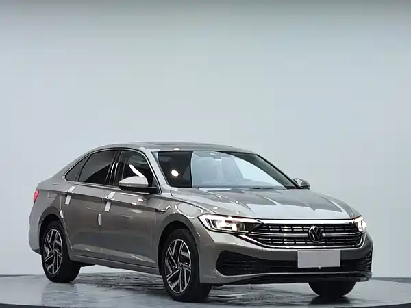 Volkswagen Sagitar 2022