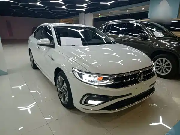 Volkswagen Bora 2024