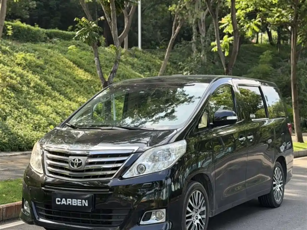 Toyota Alphard 2013