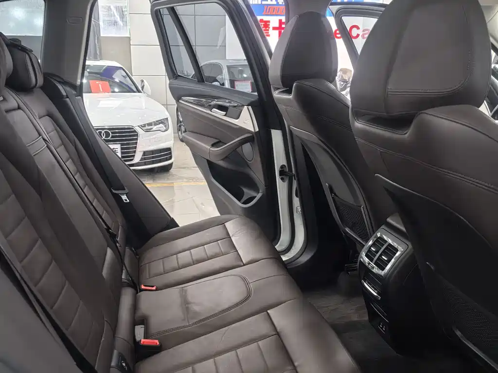 BMW X3 2021 — фото 13