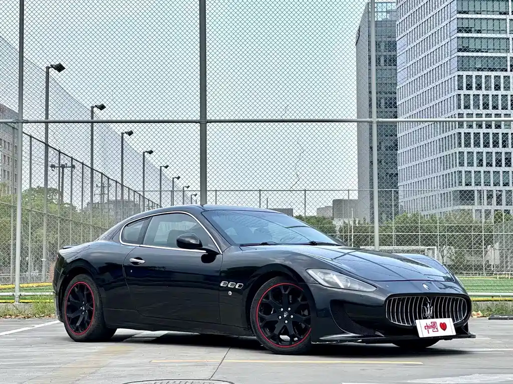 Maserati Granturismo 2017 — фото 3