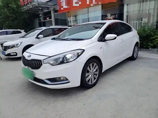 Kia K3 2016