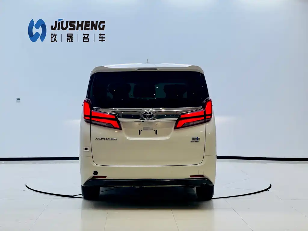 Toyota Alphard 2021 — фото 23