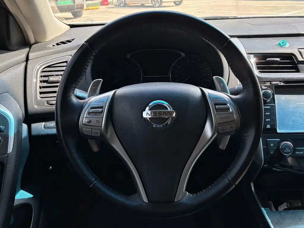 Nissan Teana 2015 — фото 8