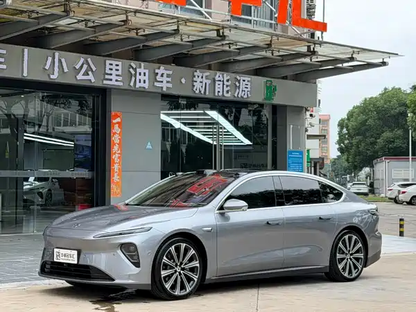 NIO ET7 2024