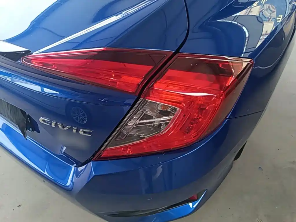 Honda Civic 2020 — фото 8