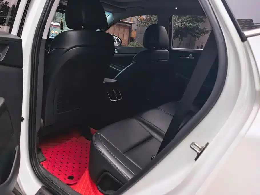 Hyundai Tucson 2017 — фото 11