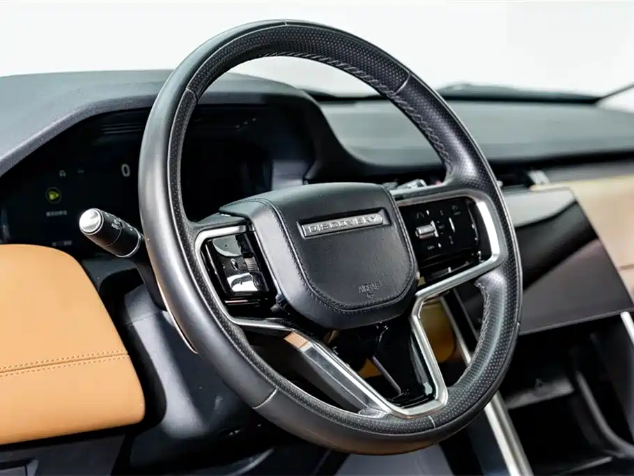 Land Rover Discovery Sport 2024 — фото 11