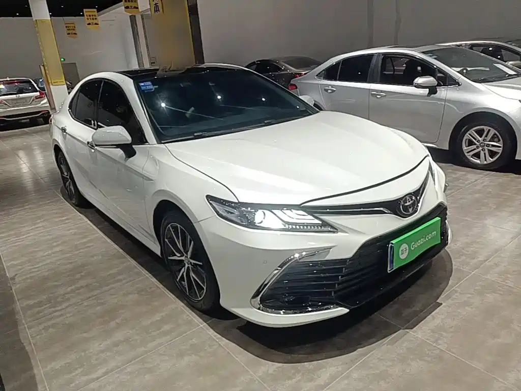 Toyota Camry 2023