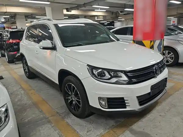 Volkswagen Tiguan 2015