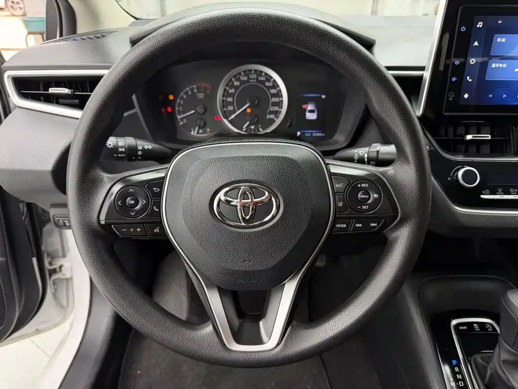 Toyota Corolla 2021 — фото 14