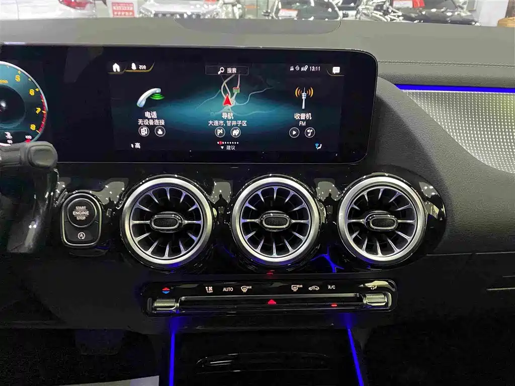 Mercedes-Benz GLA 2023 — фото 10