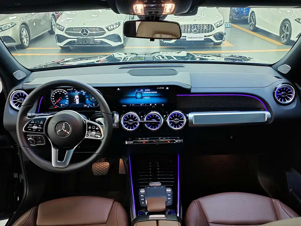 Mercedes-Benz GLB 2023 — фото 11