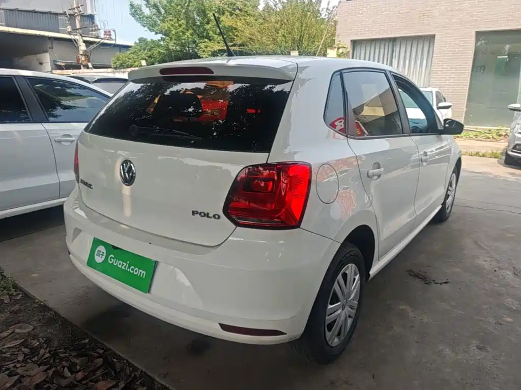 Volkswagen Polo 2016