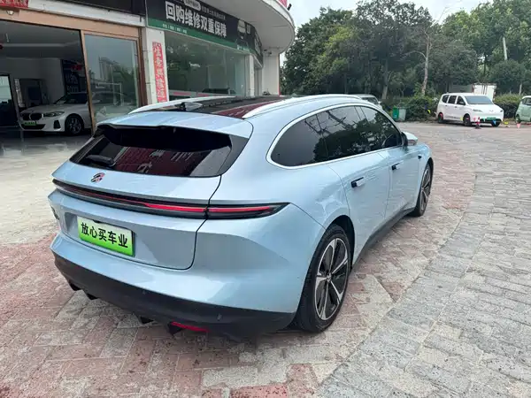 NIO ET5T 2023