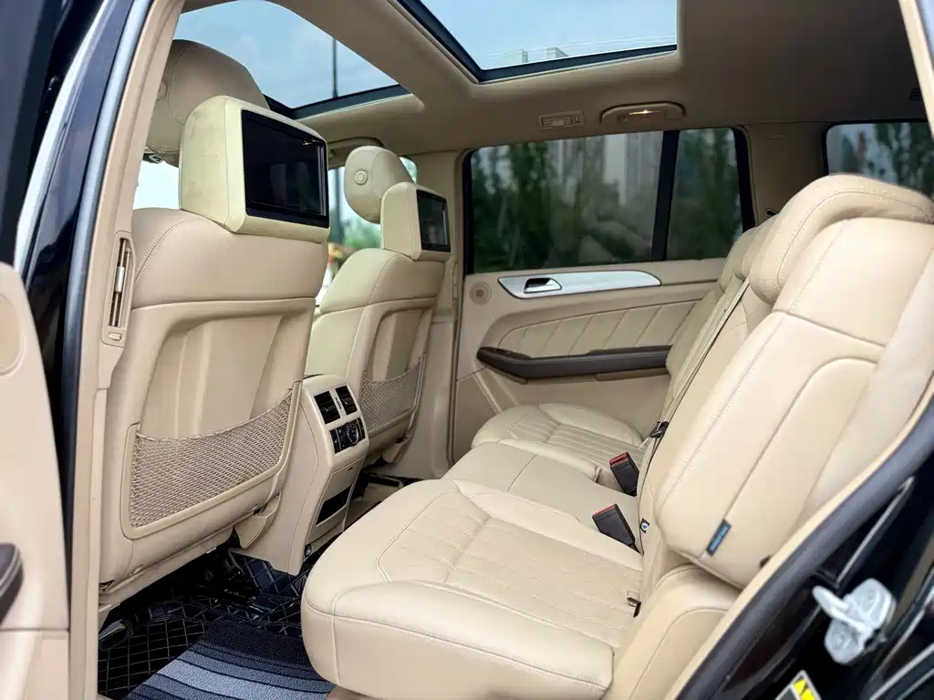 Mercedes-Benz GL-Class 2015 — фото 10