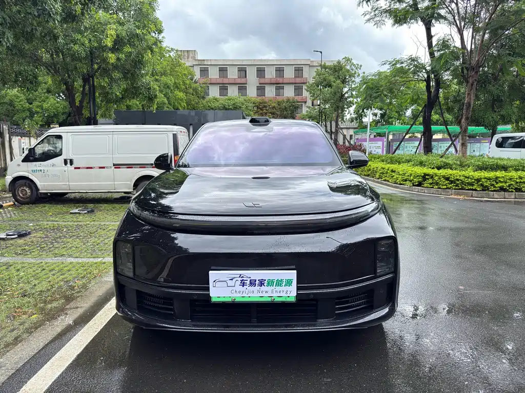 Li Auto Li L7 2024
