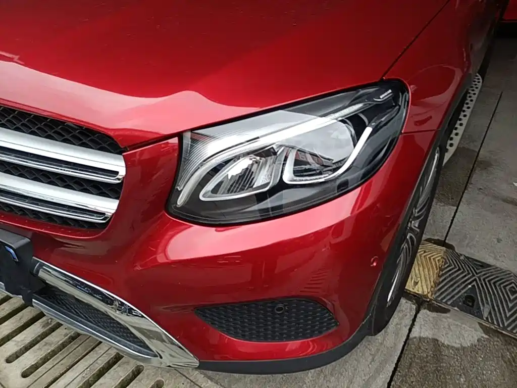 Mercedes-Benz GLC 2016 — фото 17