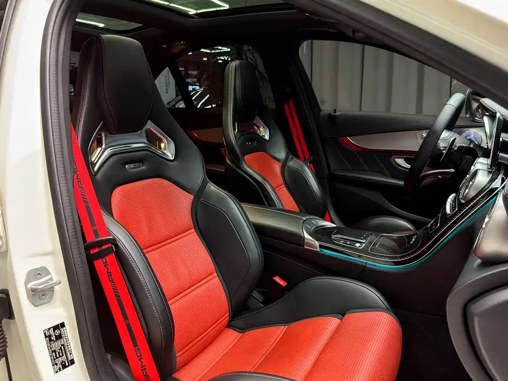 Mercedes-Benz C-Class AMG 2016 — фото 11