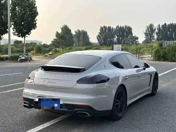 Porsche Panamera 2014