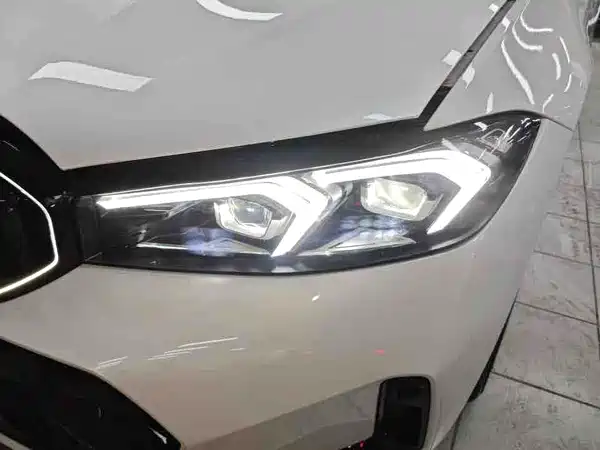 BMW 3 Series 2025