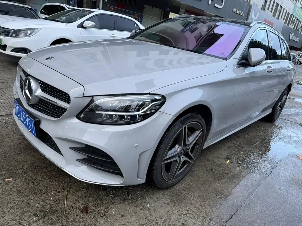 Mercedes-Benz C-Class 2020