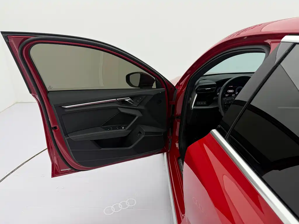 Audi A3 2022 — фото 21